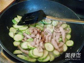 娱乐吃瓜视频制作方法,幕后技巧与热门案例解析